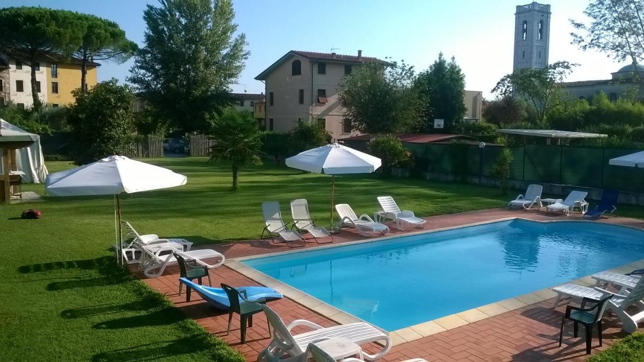 B&B Il Casale Di Nanni Lucca Dış mekan fotoğraf